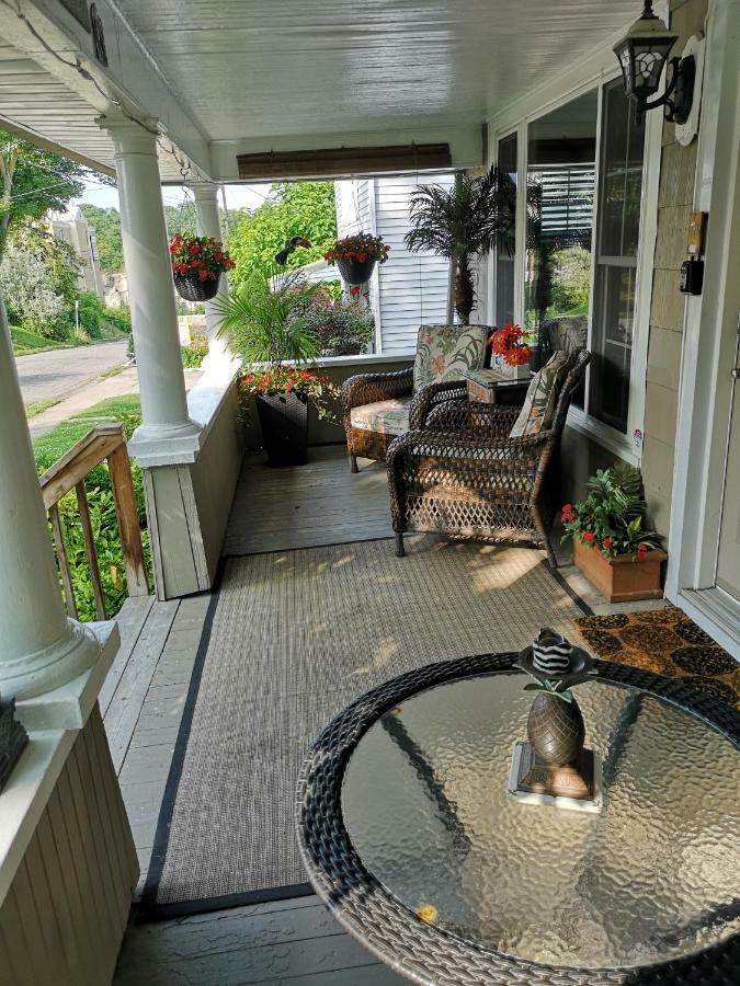 Your Oasis In Niagara Falls Canada Zewnętrze zdjęcie